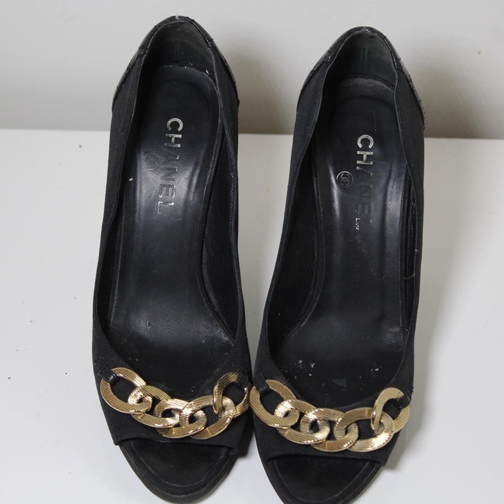 CHANEL Heel 👠✅